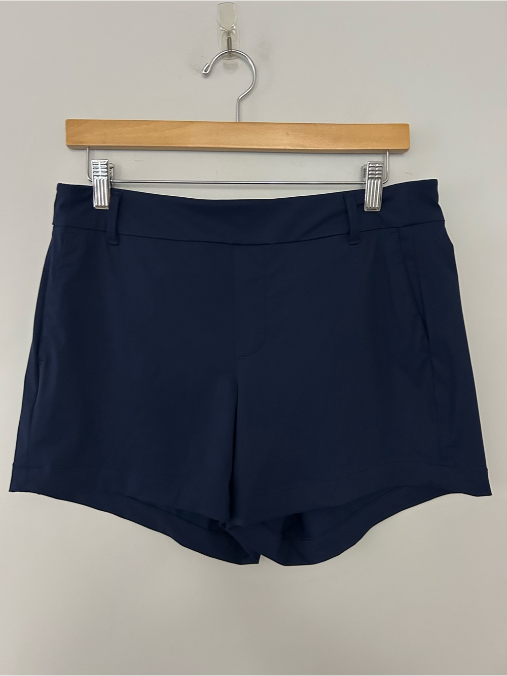 Spanx Sunshine Shorts 4” Classic Navy Blue - Picture 2 of 6